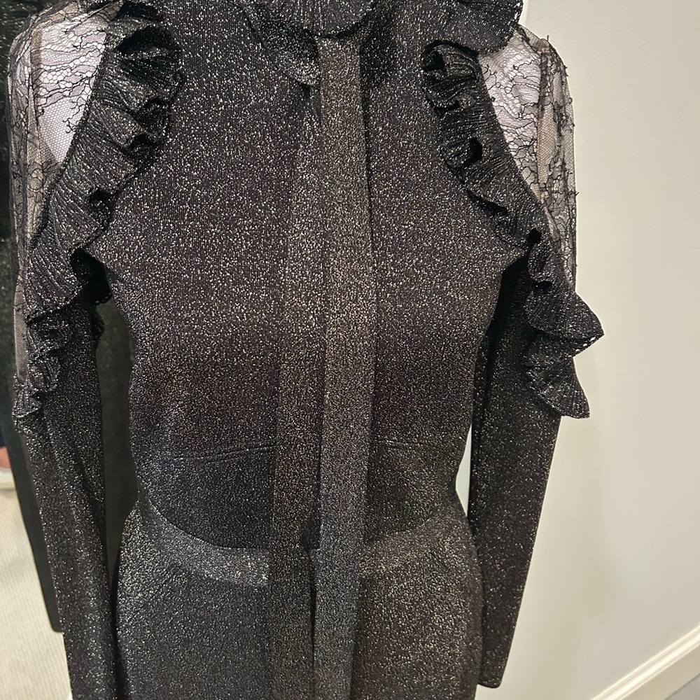 Elegant Black Ruffle Dress - Picture 3 of 4